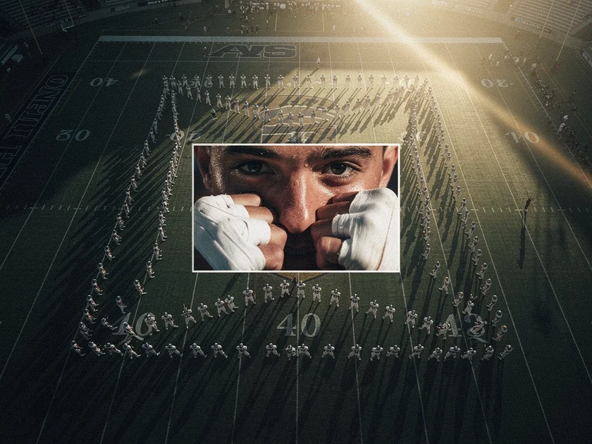 Alexander Volkanovski standing in the UFC octagon during a featherweight title fight in 2026