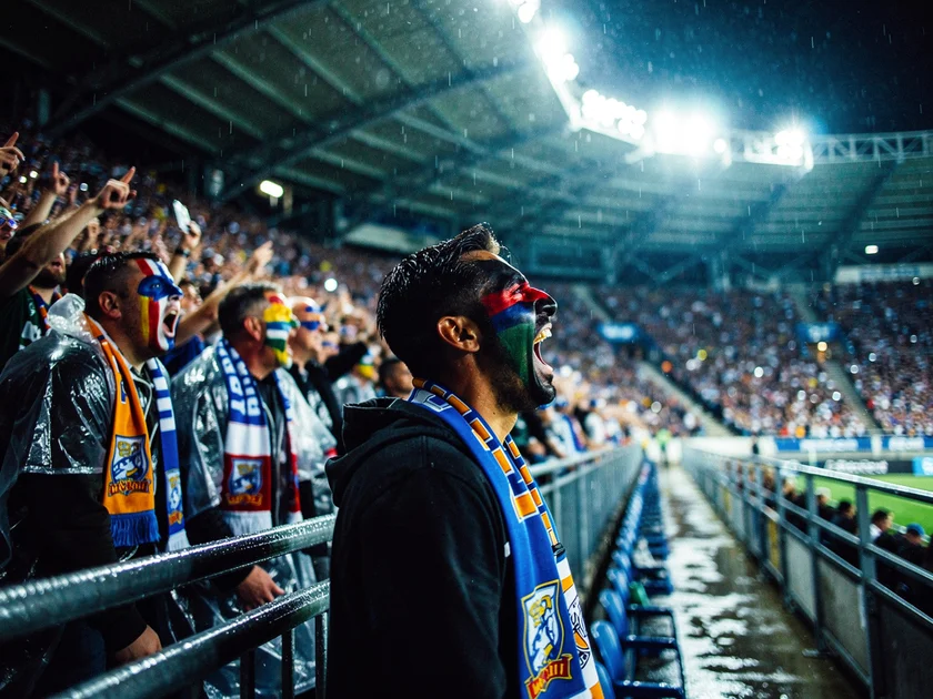 Premier League Title Race 2025-26 run-in matchweek 32 fixtures table standings battle